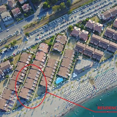 Residence Devi Mandatoriccio Marina Exterior photo